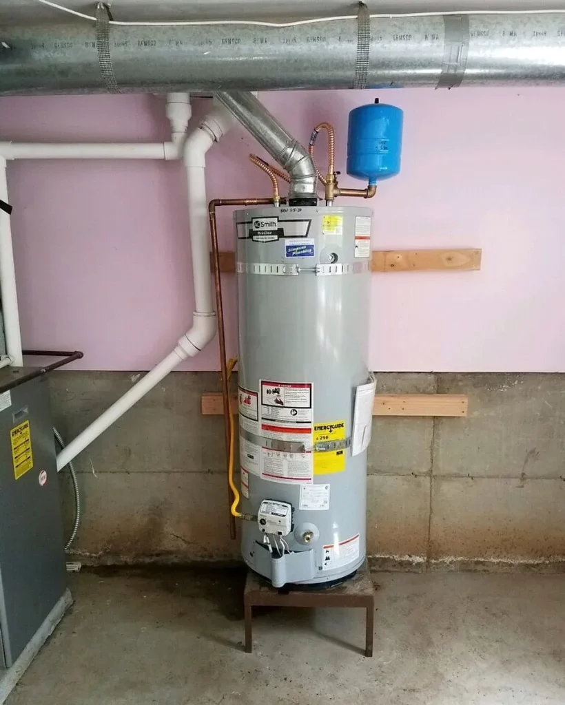 Tips on Removing and Replacing a Water Heater